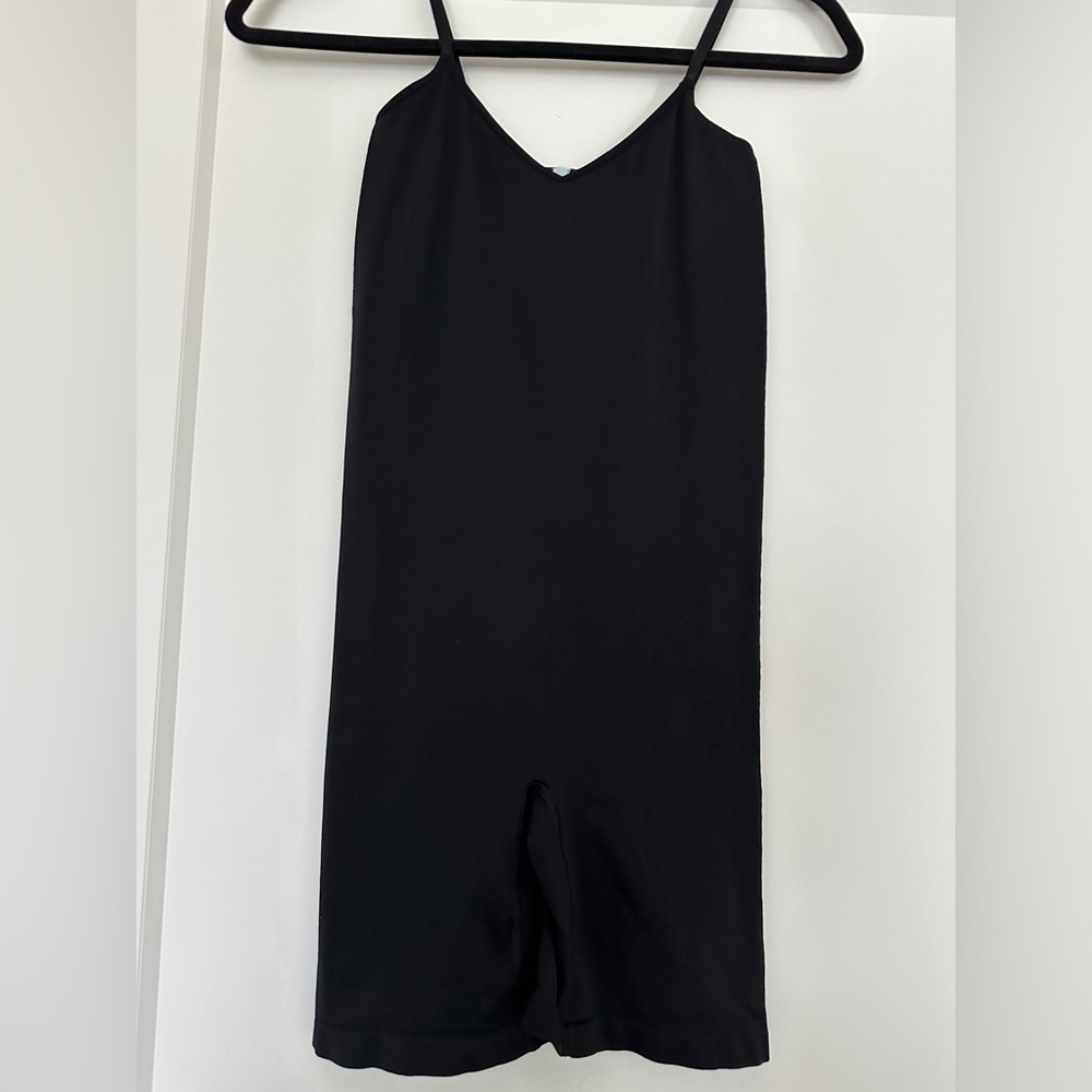 Black Babaton Seemless Short Romper xs/s